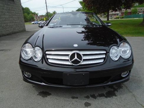 Used 2007 Mercedes-Benz SL 550 image 4