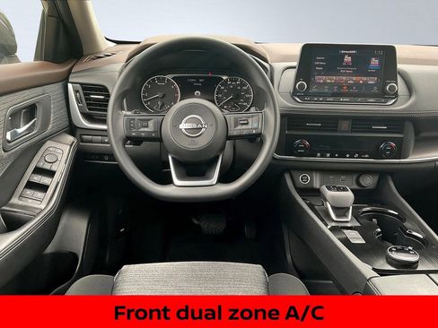 Certified 2023 Nissan Rogue SV image 9