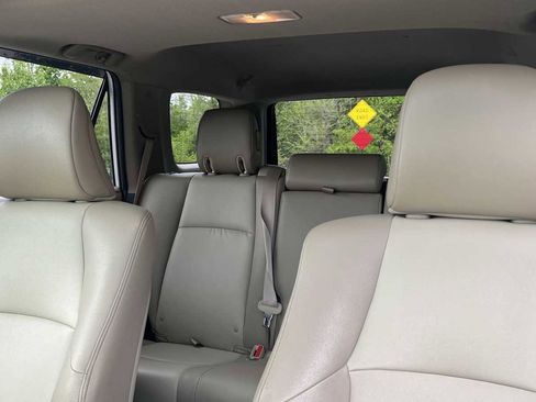 Used 2015 Toyota 4Runner SR5 Premium AWD/4WD image 7