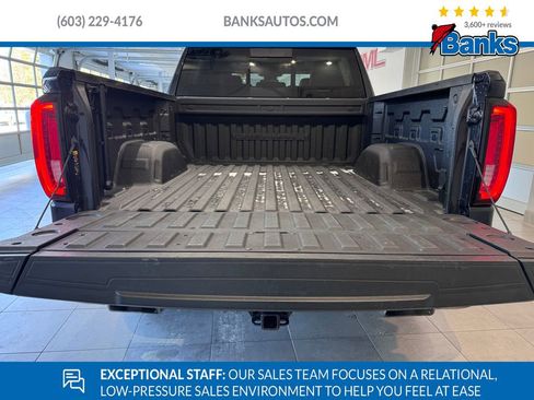 Certified 2022 GMC Sierra 1500 Denali image 7