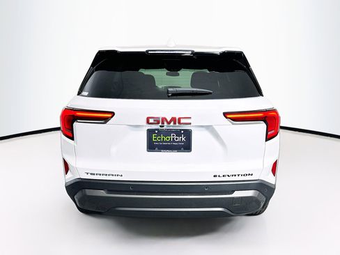 Used 2026 GMC Terrain Elevation FWD image 7