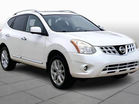 Used 2012 Nissan Rogue SL image 2