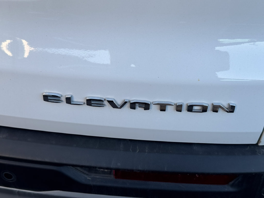 Used 2026 GMC Acadia Elevation w/ Elevation Premium Package FWD image 20