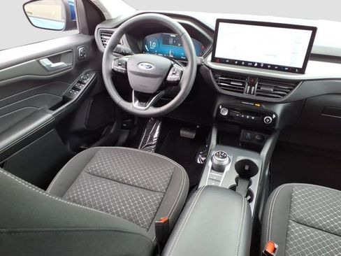 Used 2023 Ford Escape Active w/ Tech Pack #2 image 9