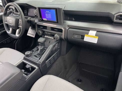 New 2026 Toyota 4Runner SR5 image 24