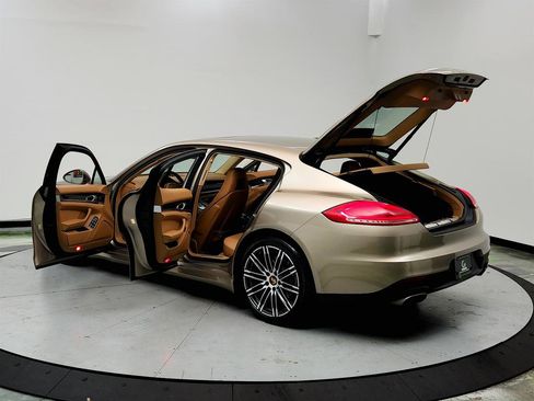 Used 2016 Porsche Panamera Edition w/ Premium Package Plus image 12