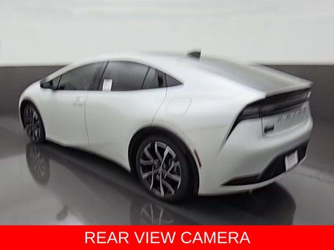 New 2026 Toyota Prius Plug-In Hybrid FWD image 5
