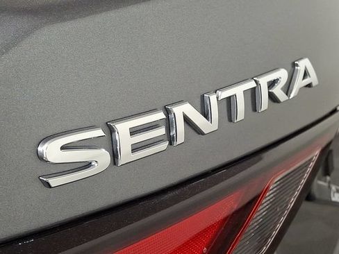 Used 2025 Nissan Sentra SV FWD image 29