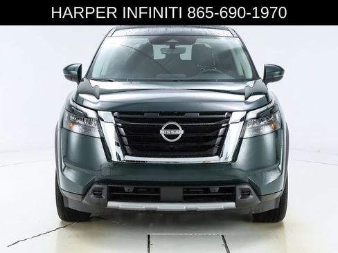 Used 2025 Nissan Pathfinder SL image 55