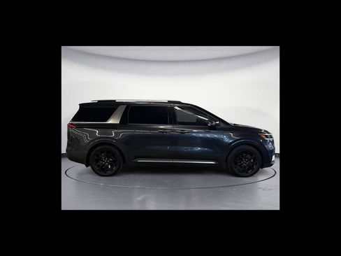 Used 2024 Kia Carnival SX Prestige FWD image 7