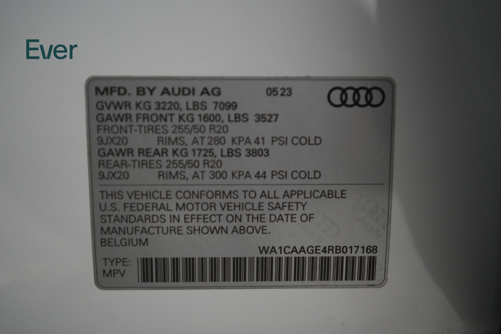 Used 2024 Audi Q8 e-tron Premium Plus AWD/4WD image 26
