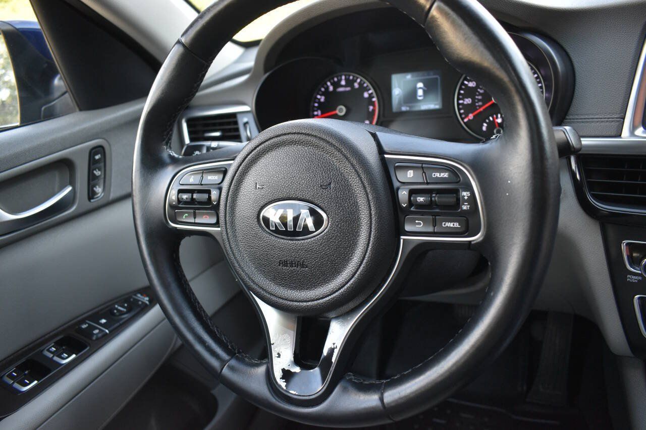 Used 2016 Kia Optima EX w/ Premium Package FWD image 28