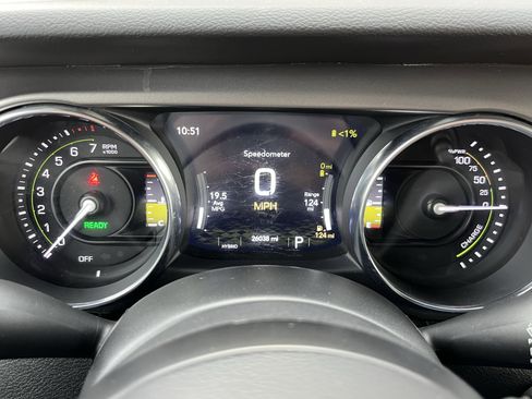 Used 2023 Jeep Wrangler Unlimited w/ Cold Weather Group image 23