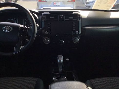 Certified 2022 Toyota 4Runner TRD Off-Road image 15