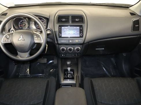 Used 2025 Mitsubishi Outlander Sport ES AWD/4WD image 14