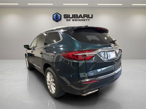 Used 2019 Buick Enclave Essence image 3