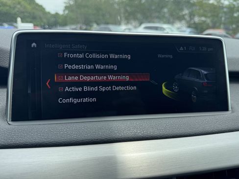 Used 2018 BMW X5 sDrive35i RWD image 18