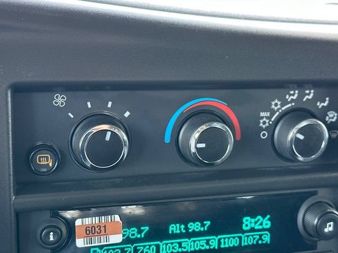 Used 2025 Chevrolet Express 2500 w/ Driver Convenience Package RWD image 24