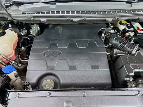 Used 2018 Ford Edge SEL w/ Equipment Group 201A image 31