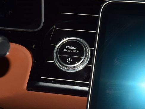 Used 2022 Mercedes-Benz S 580 4MATIC Sedan image 29