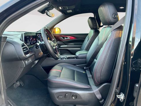 Certified 2024 Chevrolet Traverse RS w/ LPO, Floor Liner Package image 20