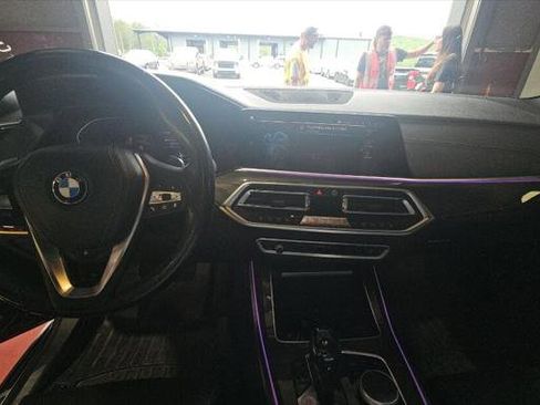Used 2019 BMW X5 xDrive40i w/ Luxury Seating Package AWD/4WD image 11