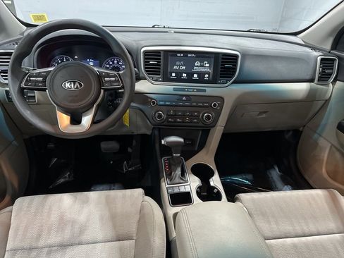 Used 2020 Kia Sportage LX AWD/4WD image 7