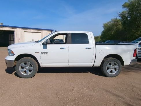 Used 2017 RAM 1500 Big Horn AWD/4WD image 11