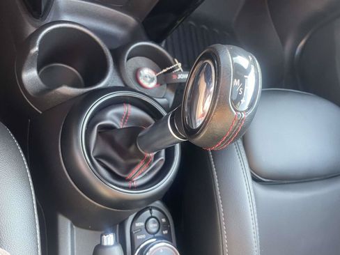 Used 2018 MINI Cooper S FWD image 16