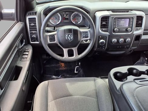 Used 2024 RAM 1500 Warlock AWD/4WD image 4