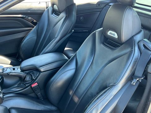 Used 2017 BMW M4 Convertible w/ Executive Package image 5