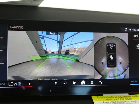 Used 2025 BMW X3 xDrive30i w/ Premium Package image 36