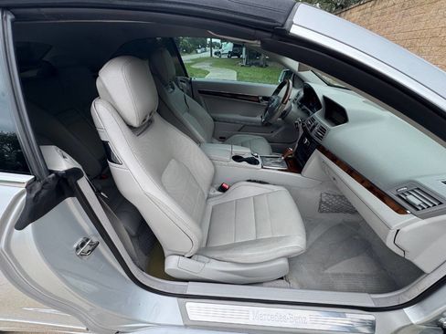 Used 2012 Mercedes-Benz E 350 Cabriolet image 19