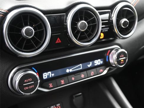 Used 2021 Nissan Sentra SR image 6