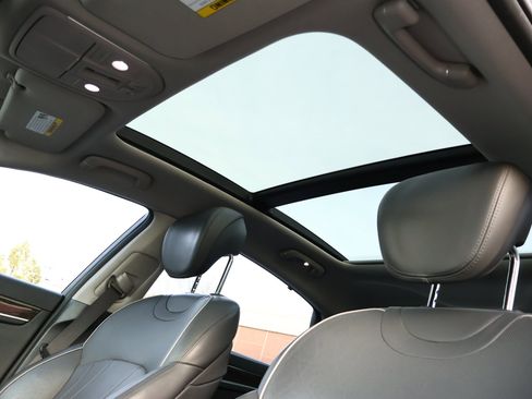 Used 2015 Hyundai Genesis 3.8 w/ Option Group 03 image 23