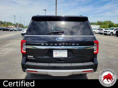 Certified 2022 Ford Expedition Limited AWD/4WD image 5