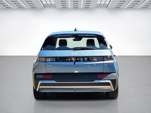 New 2026 Hyundai Ioniq 5 SEL RWD image 5