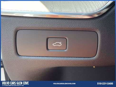 Used 2026 Volvo XC60 B5 Plus w/ Protection Package Premier AWD/4WD image 20