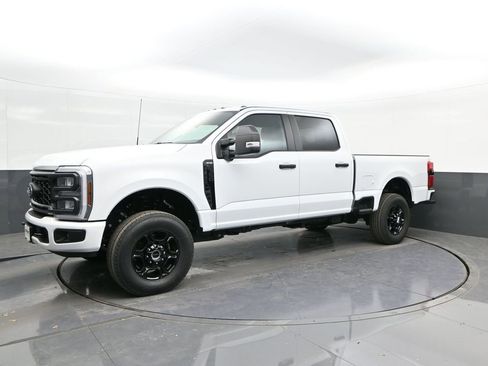 Used 2025 Ford F350 XL w/ STX Appearance Package image 33