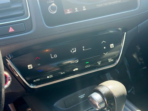 Used 2019 Honda HR-V EX-L image 22
