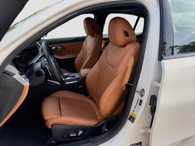 Used 2023 BMW 330i xDrive Sedan w/ Driving Assistance Package AWD/4WD image 19