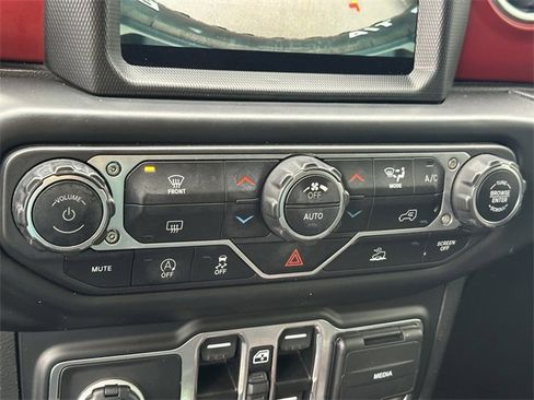 Used 2023 Jeep Wrangler Unlimited Rubicon image 19