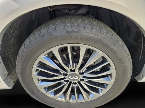 Used 2023 INFINITI QX80 Premium Select w/ All-Season Package image 58