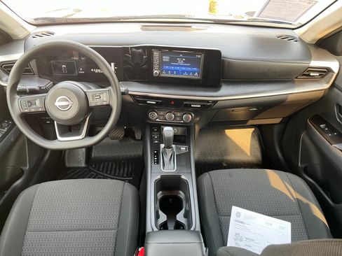 Used 2025 Nissan Kicks S AWD/4WD image 20