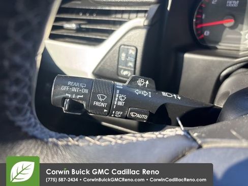 Used 2016 GMC Yukon SLT image 27