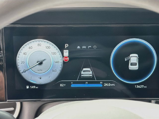 Certified 2024 Hyundai Elantra SEL FWD image 12