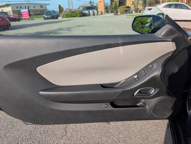 Used 2012 Chevrolet Camaro LS RWD image 9