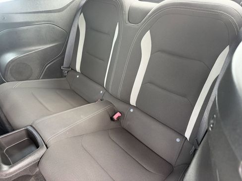 Used 2019 Chevrolet Camaro LT RWD image 18