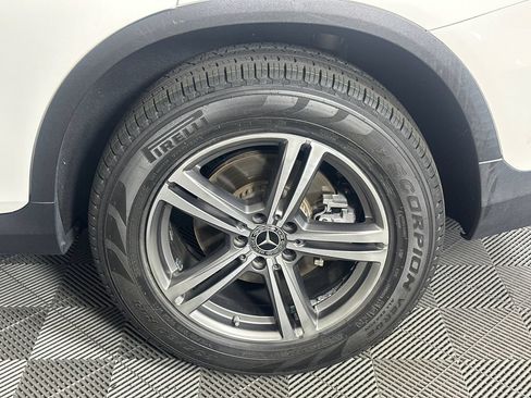 Used 2020 Mercedes-Benz GLC 300 image 22