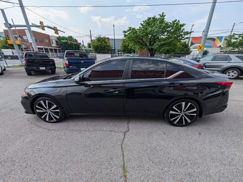 Used 2022 Nissan Altima 2.5 SR image 9